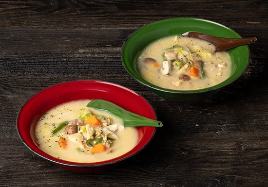 鶏肉とアサリのアーモンドミルク味噌汁