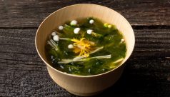 あおさとえのきの柑橘香る味噌汁